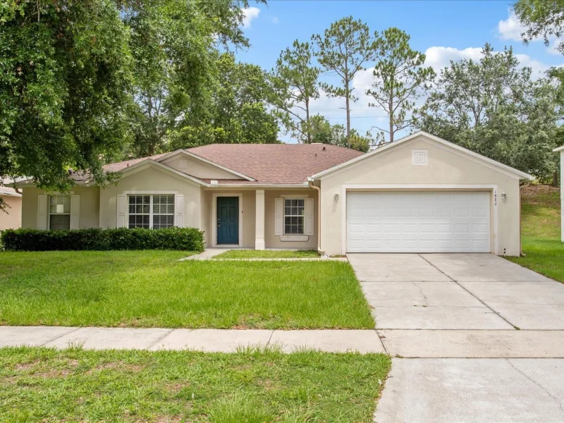 1882 VALE DR, CLERMONT, FL