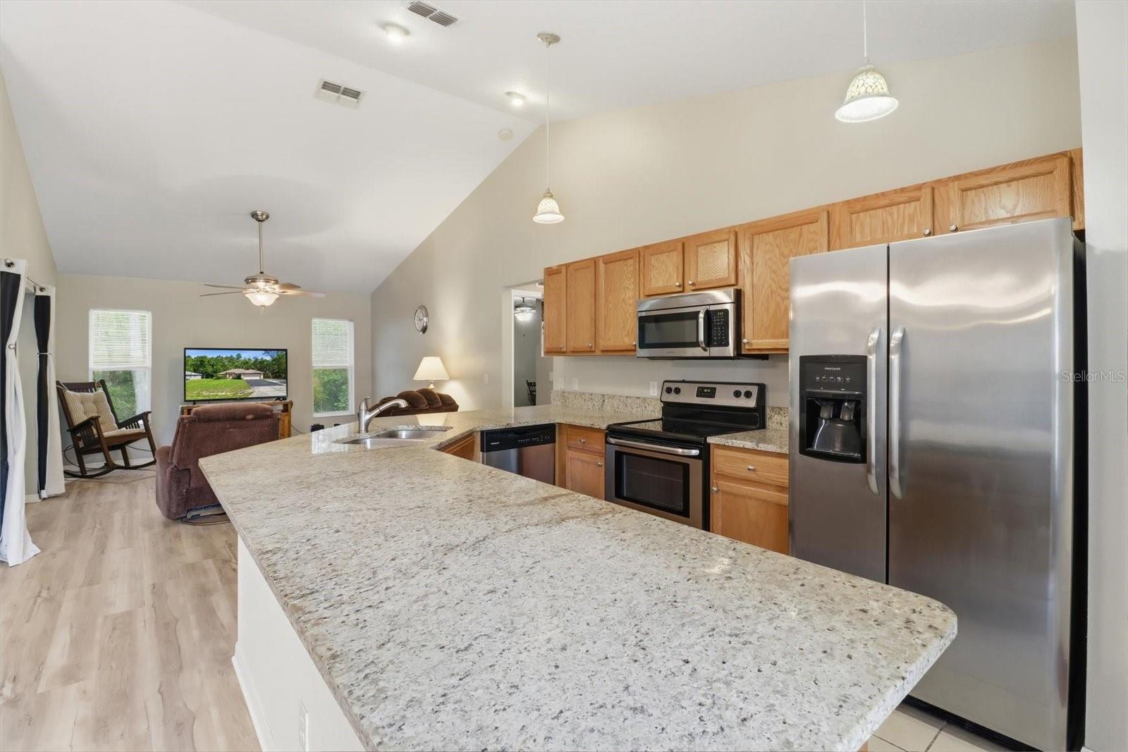 9735 W DUNNELLON RD, CRYSTAL RIVER, FL — photo 9