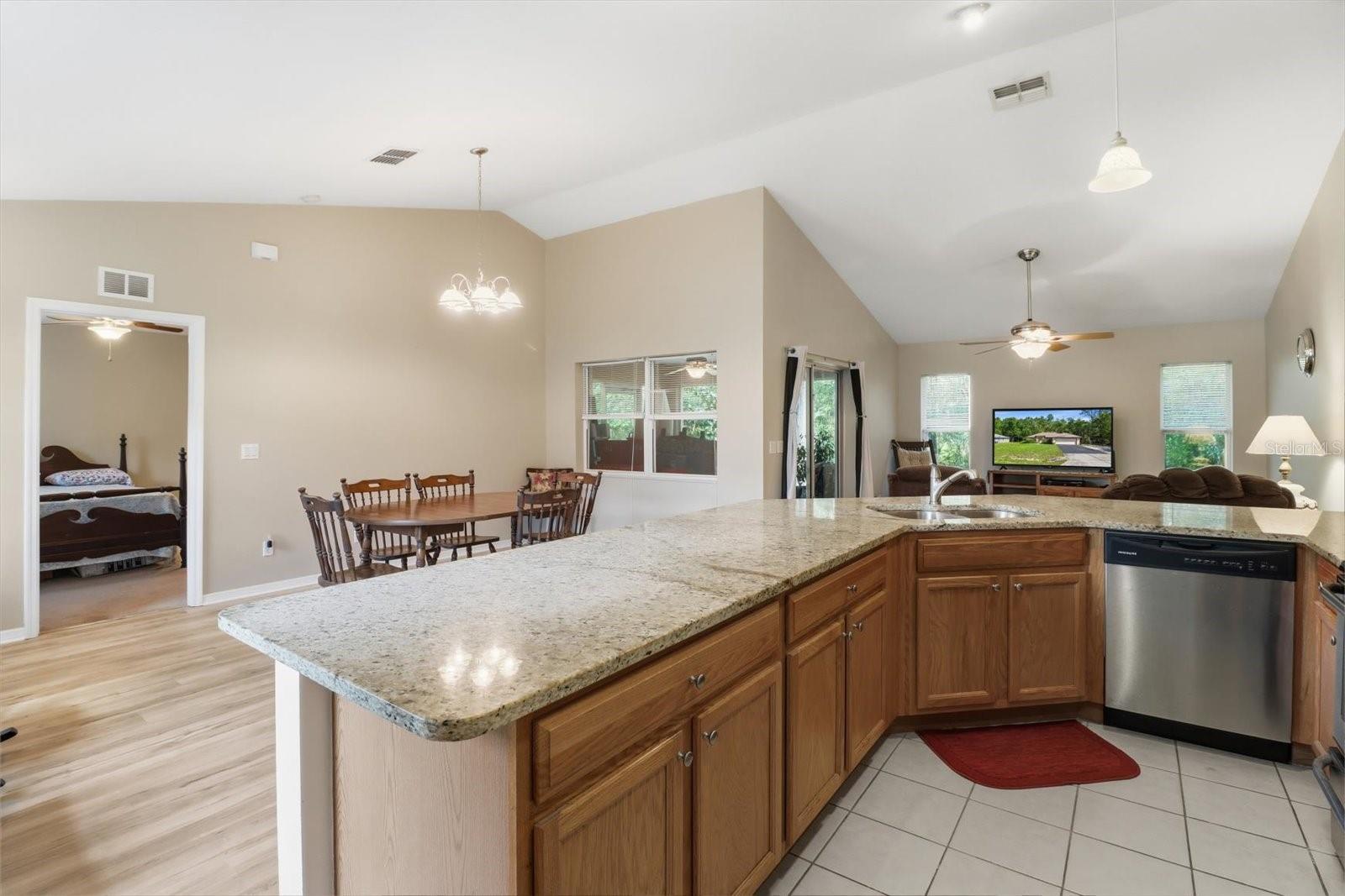9735 W DUNNELLON RD, CRYSTAL RIVER, FL — photo 10