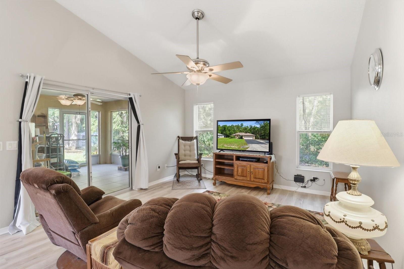 9735 W DUNNELLON RD, CRYSTAL RIVER, FL — photo 16