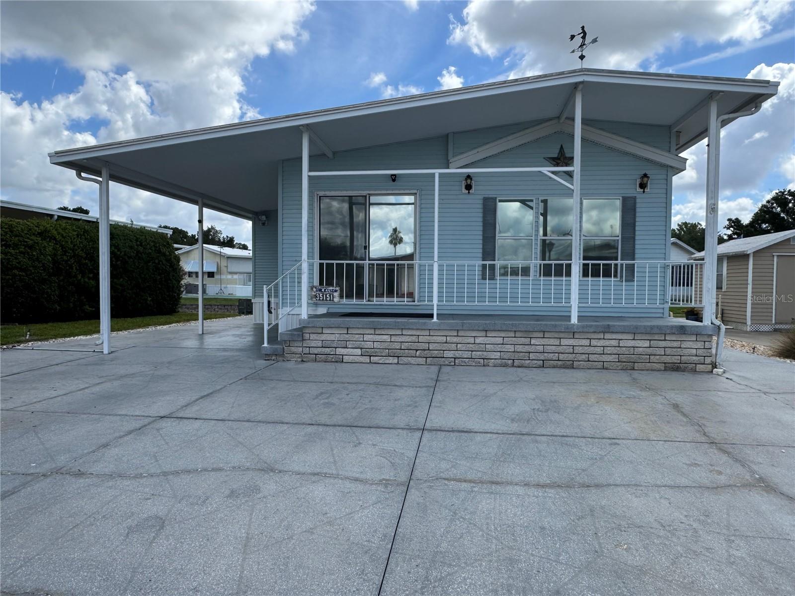 35151 DANNY DR #Lot 114, ZEPHYRHILLS, FL