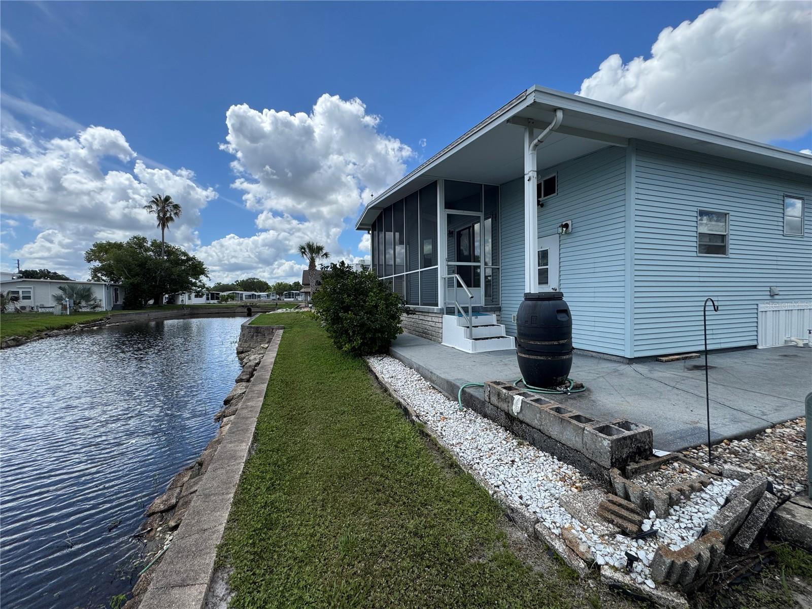 35151 DANNY DR #Lot 114, ZEPHYRHILLS, FL — photo 4