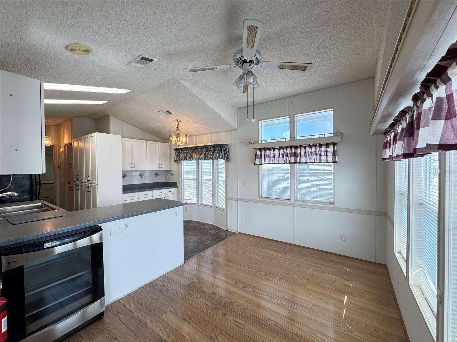 35151 DANNY DR #Lot 114, ZEPHYRHILLS, FL — photo 13