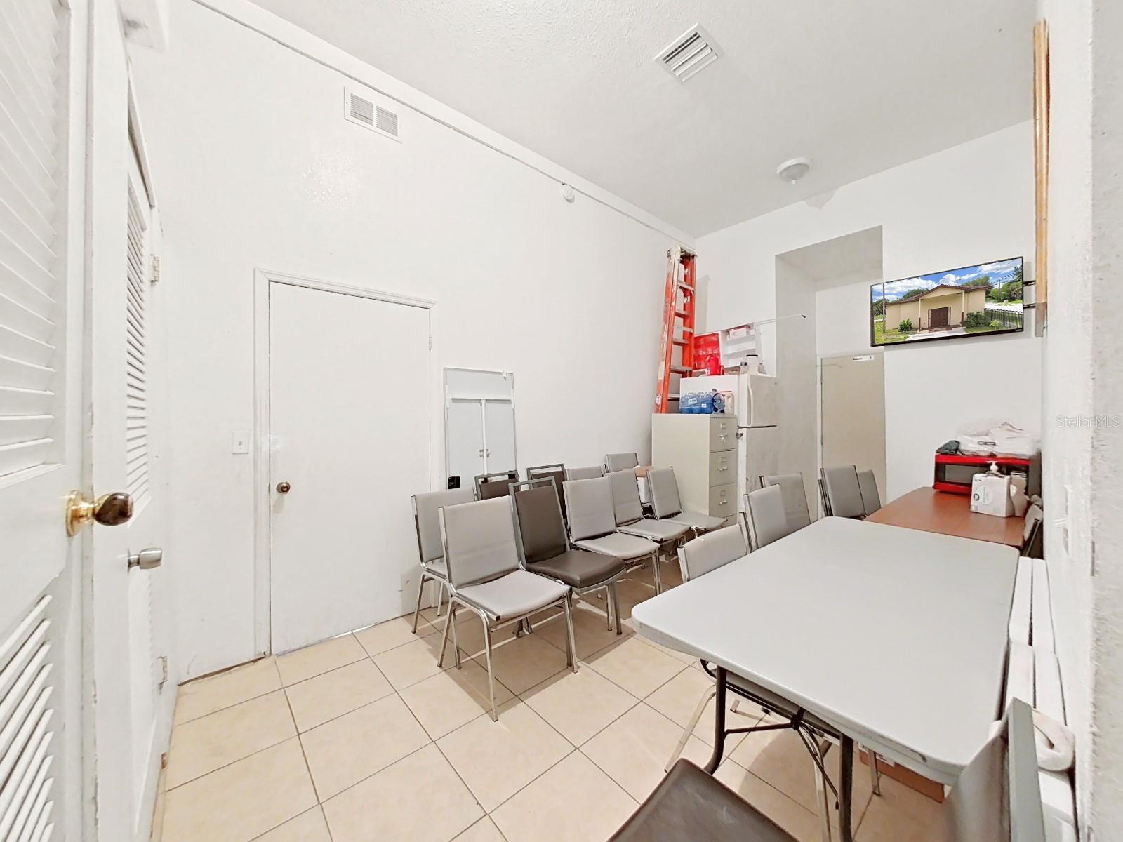4501 N 42ND ST, TAMPA, FL — photo 32