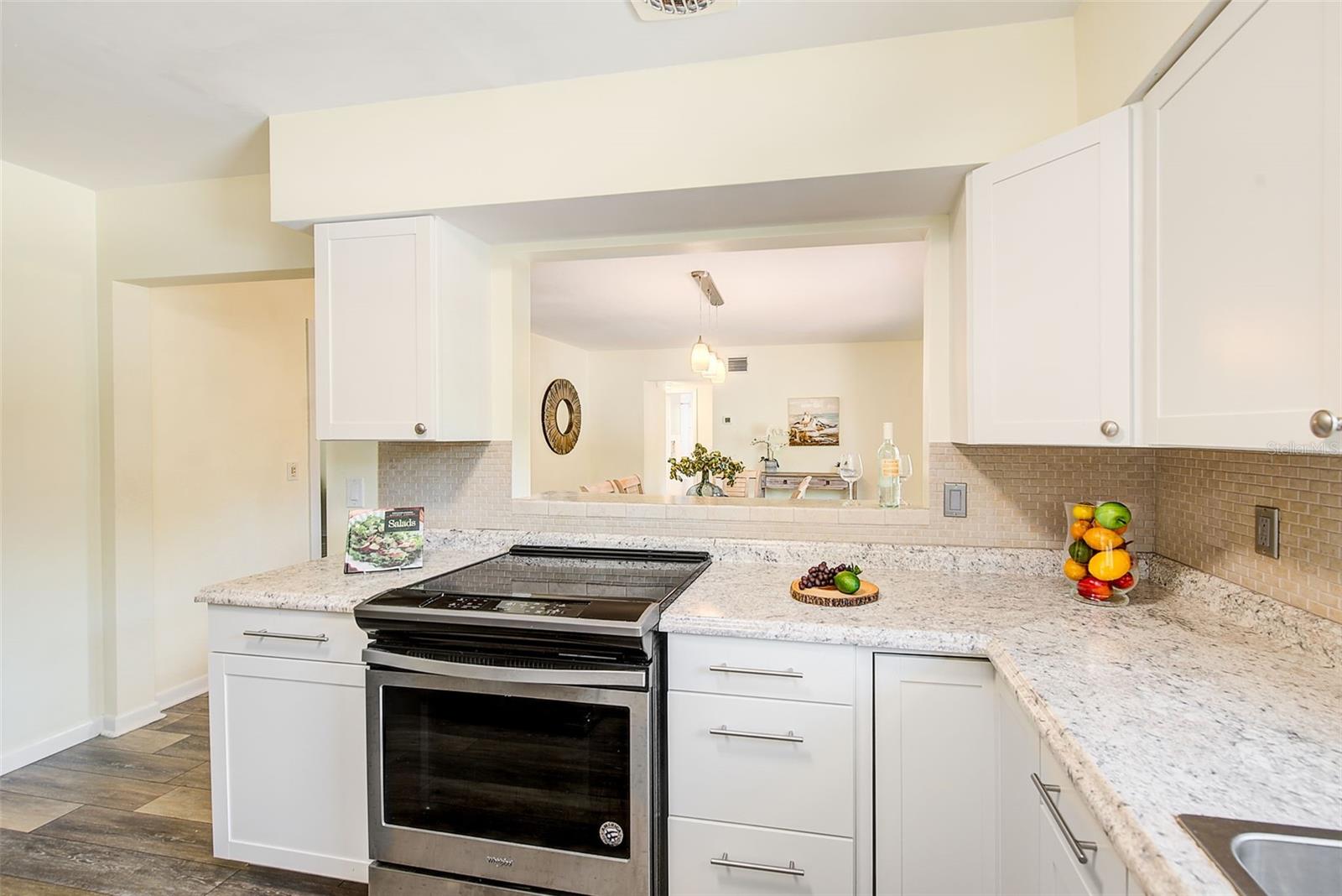 14079 VICTORIA RD, LARGO, FL — photo 10