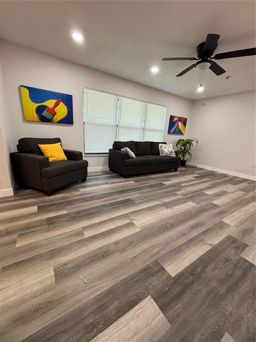612 WOOD DR, KISSIMMEE, FL — photo 5