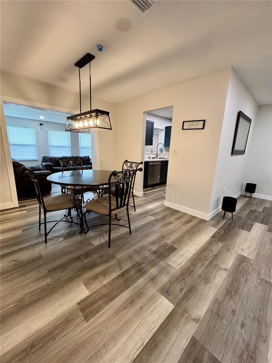 612 WOOD DR, KISSIMMEE, FL — photo 15
