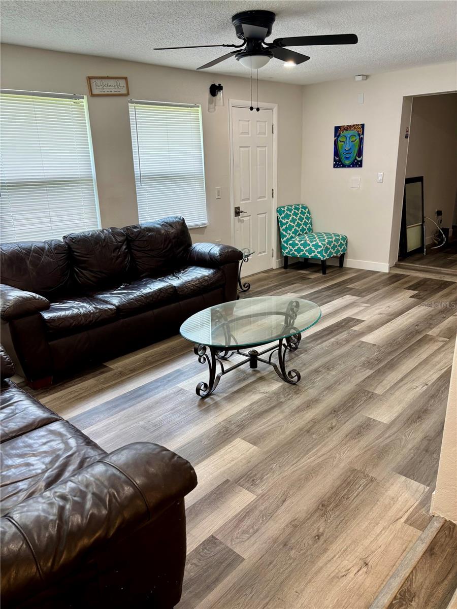 612 WOOD DR, KISSIMMEE, FL — photo 17