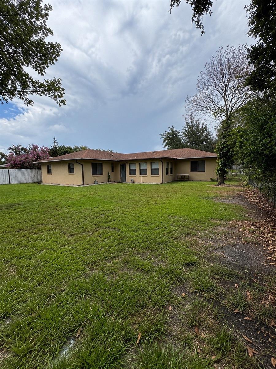 612 WOOD DR, KISSIMMEE, FL — photo 32