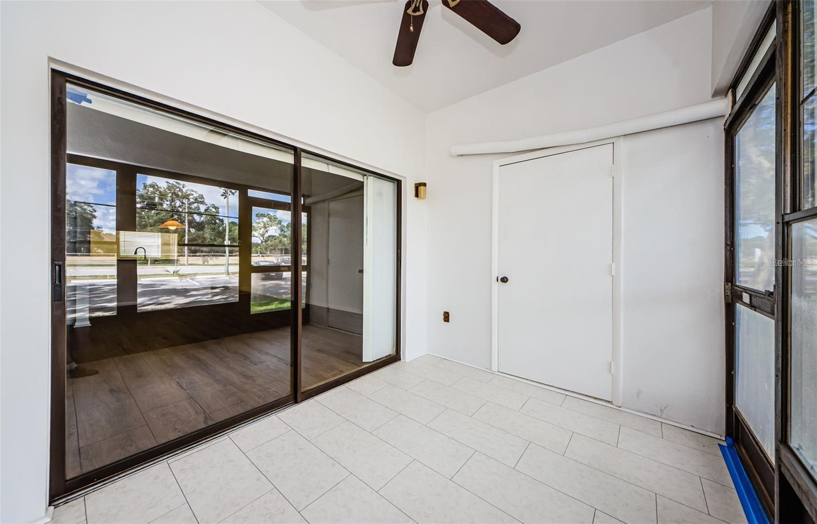 2650 COUNTRYSIDE BLVD #F110, CLEARWATER, FL — photo 15