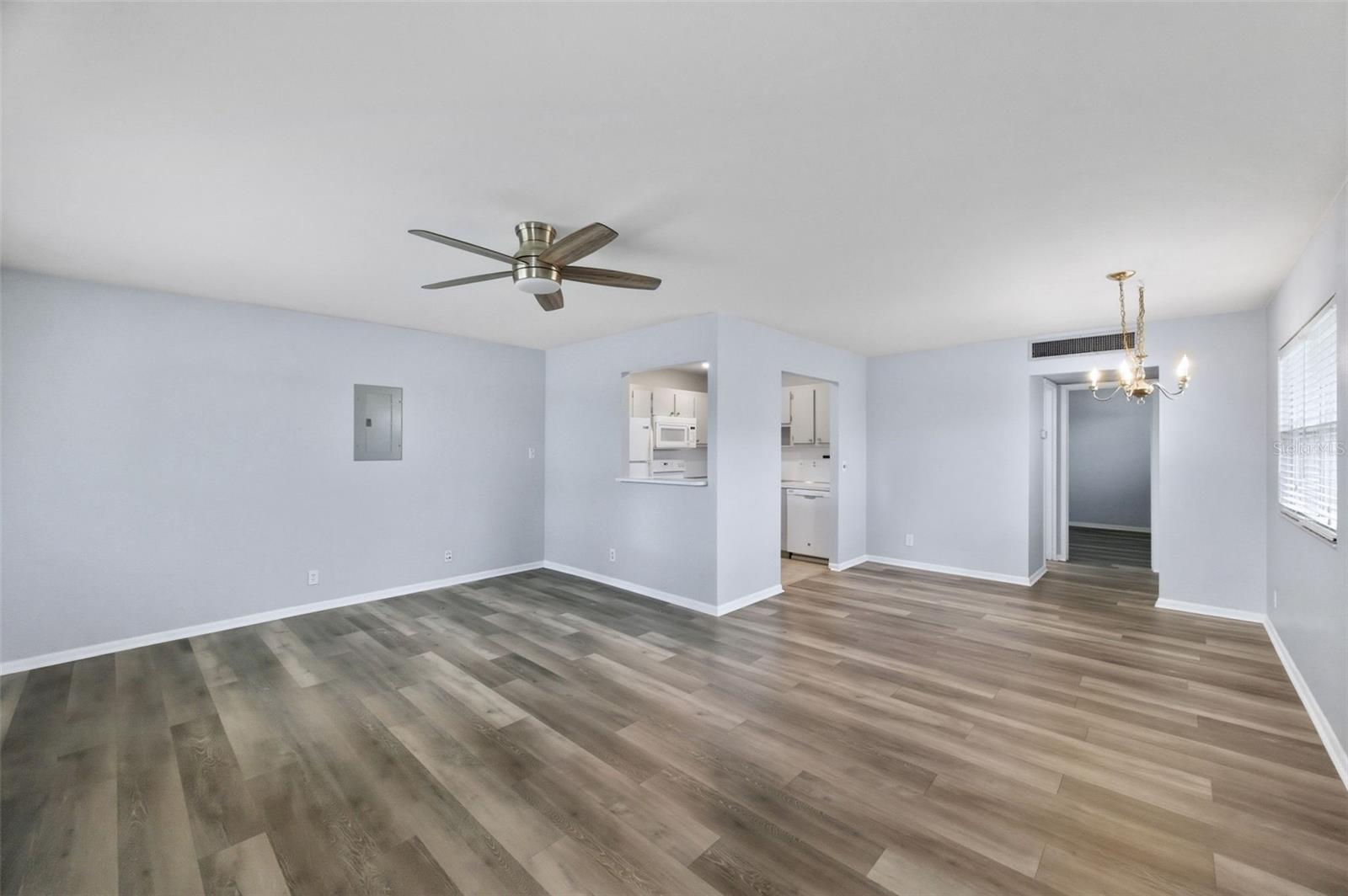 1801 BEDFORD TER #227, SUN CITY CENTER, FL — photo 5