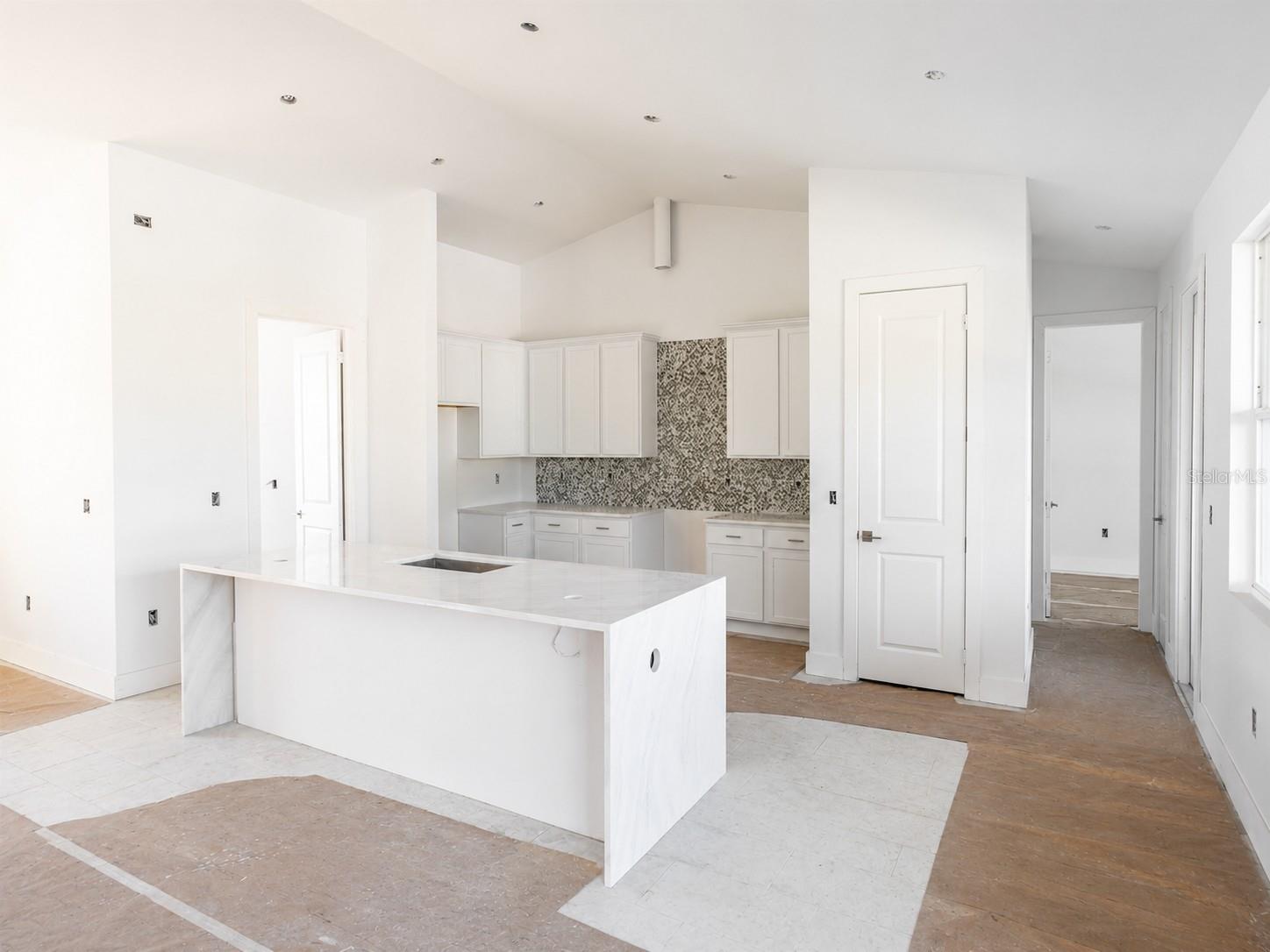 142 FAIRWAY RD, ROTONDA WEST, FL — photo 2