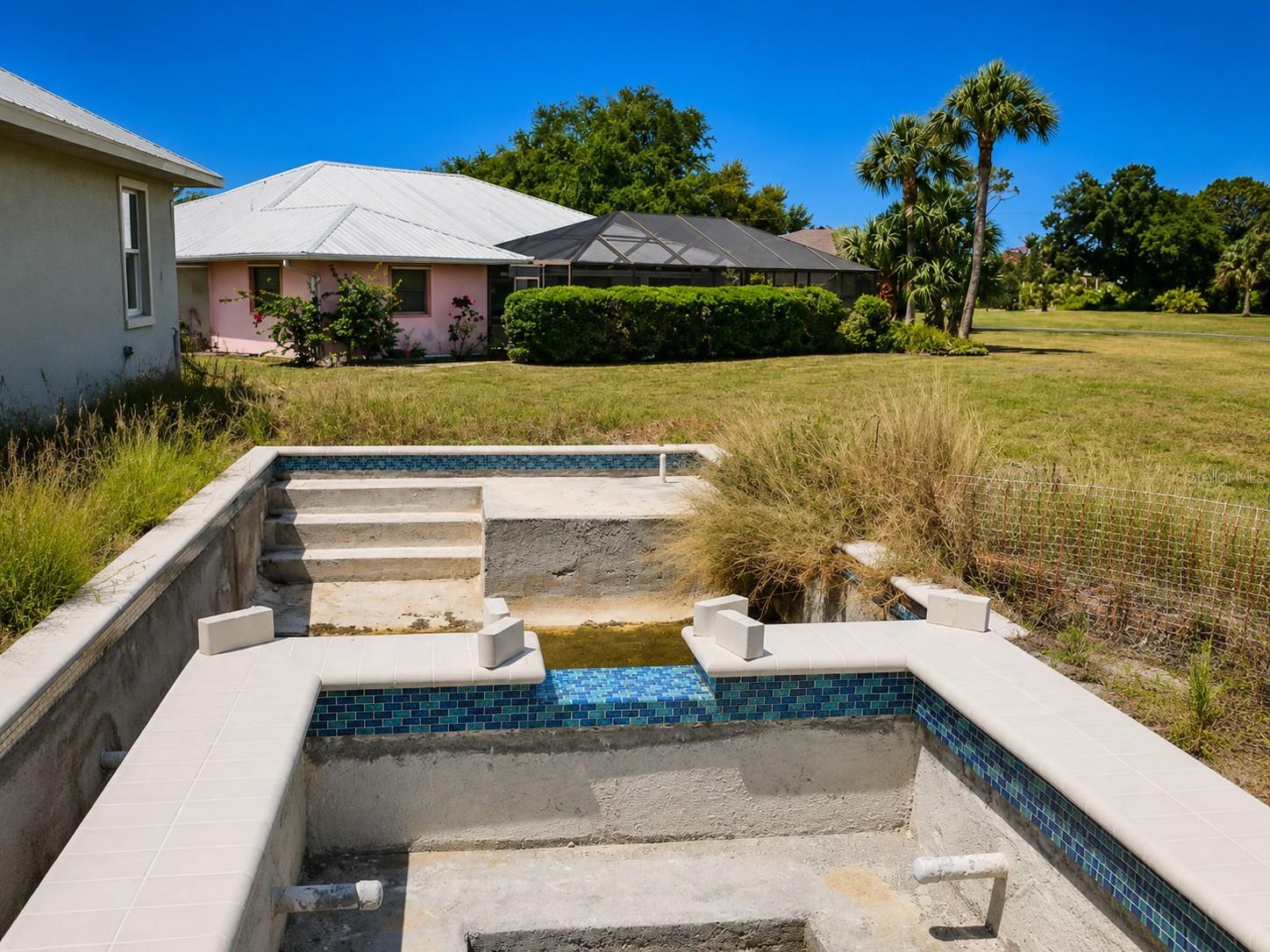 142 FAIRWAY RD, ROTONDA WEST, FL — photo 5