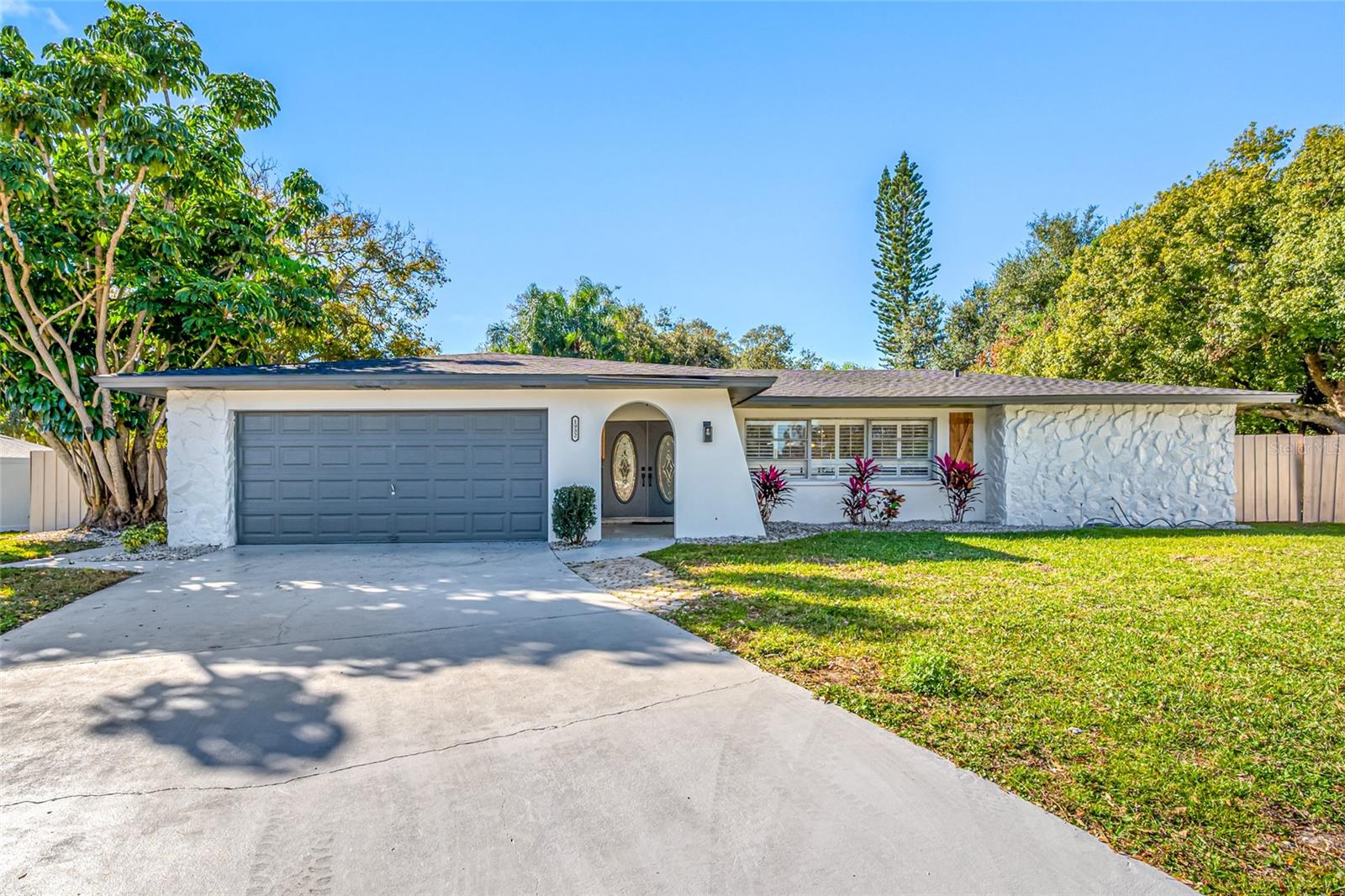1932 ORO CT, CLEARWATER, FL