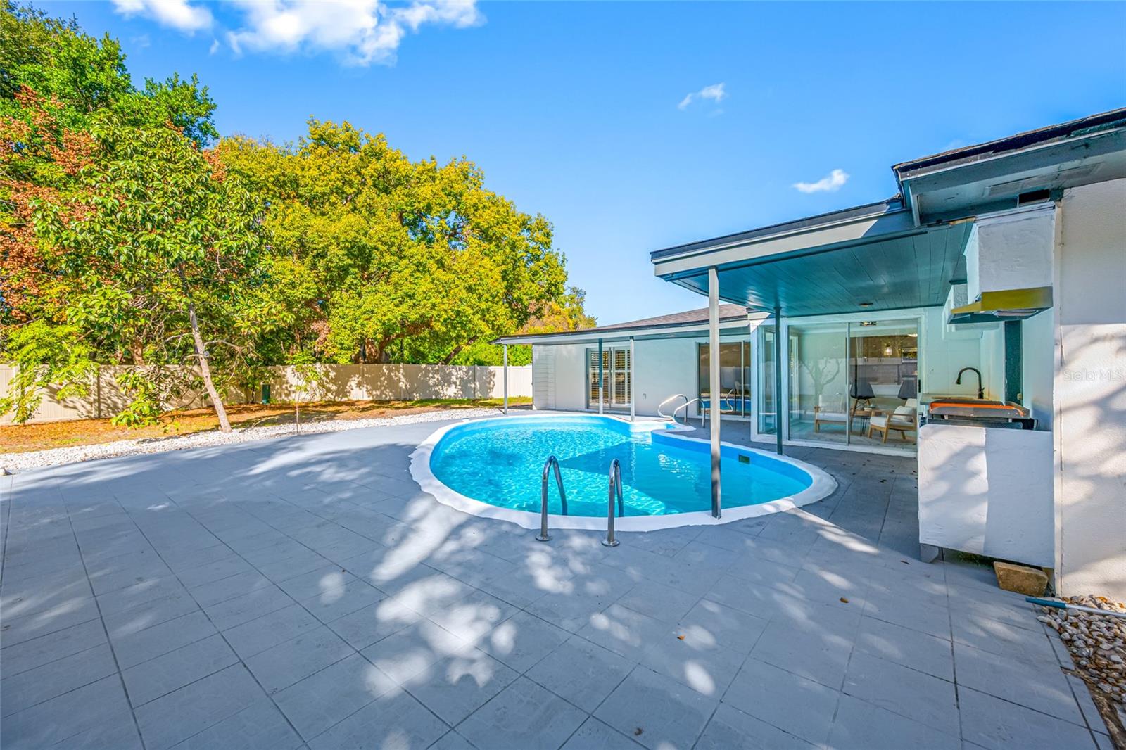 1932 ORO CT, CLEARWATER, FL — photo 7
