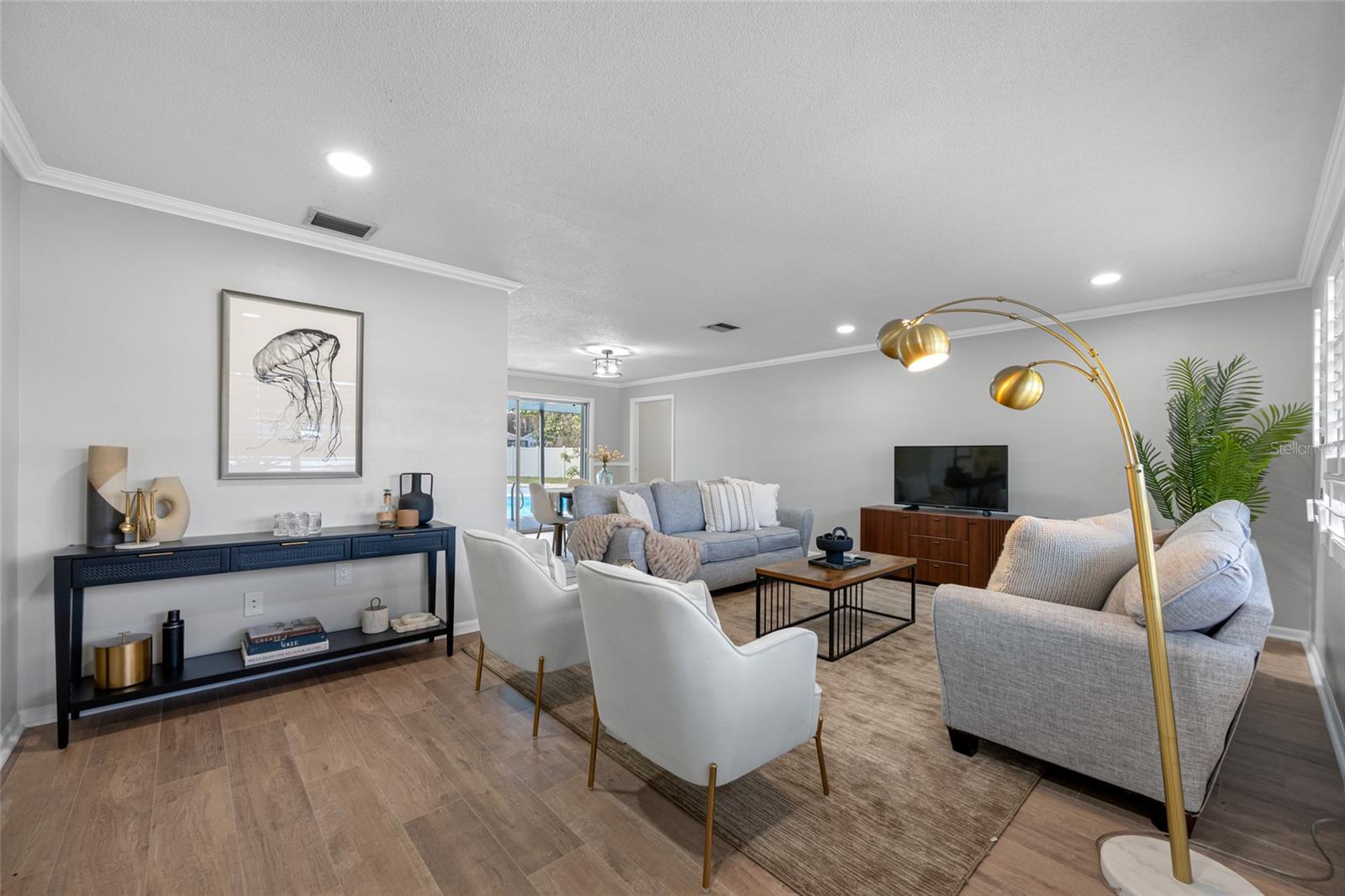 1932 ORO CT, CLEARWATER, FL — photo 16