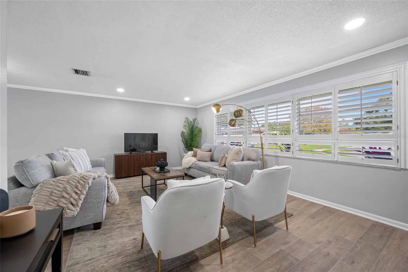 1932 ORO CT, CLEARWATER, FL — photo 17