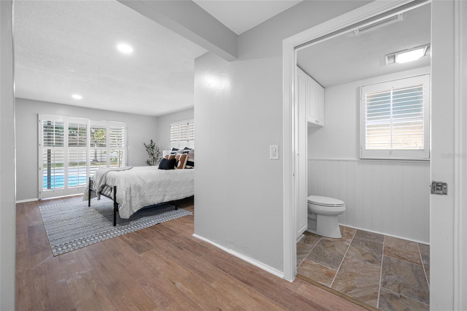 1932 ORO CT, CLEARWATER, FL — photo 29