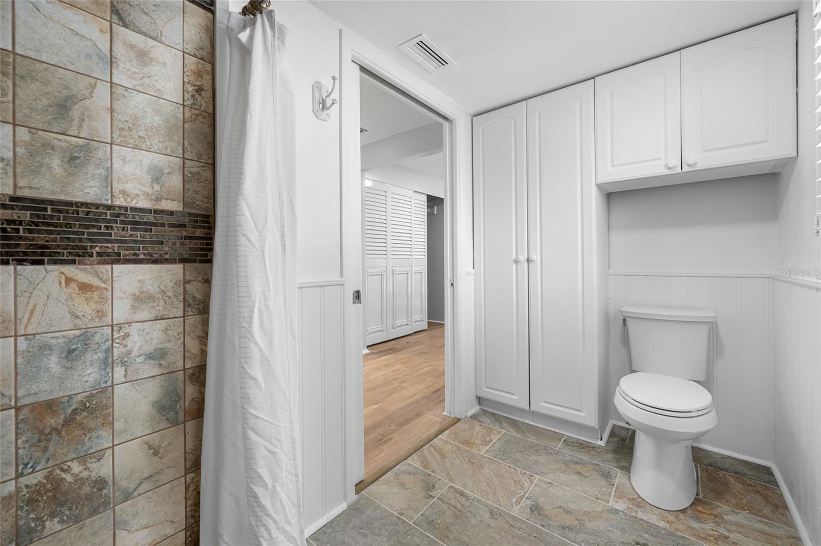 1932 ORO CT, CLEARWATER, FL — photo 31