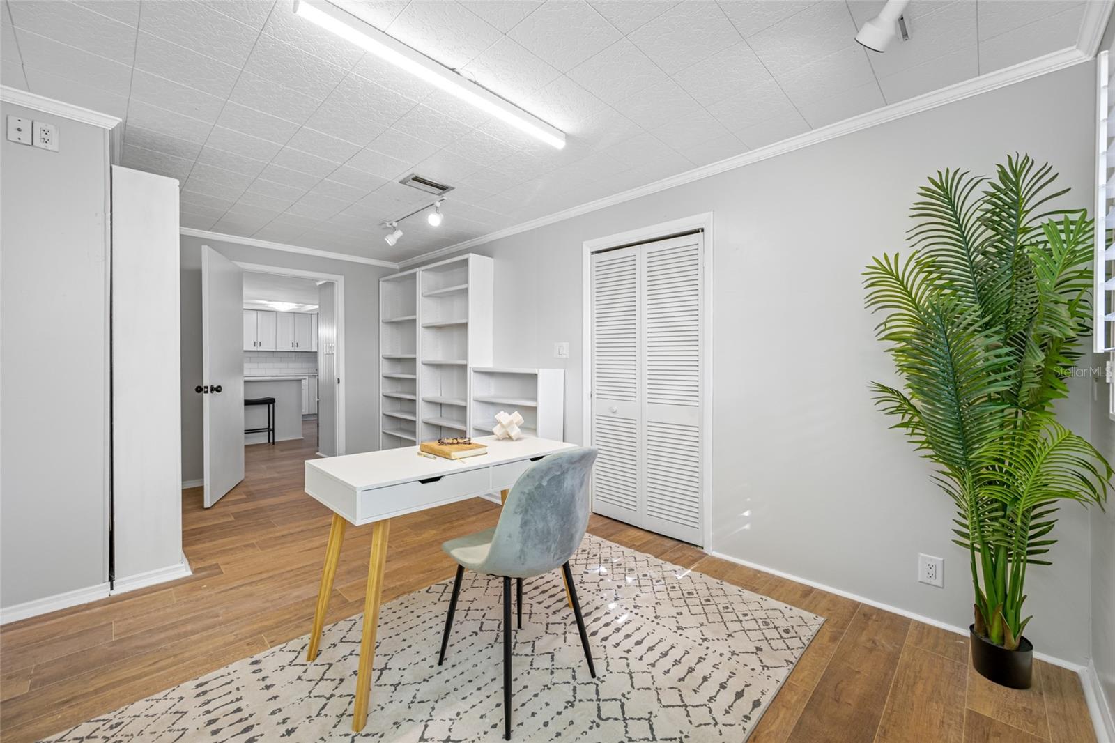 1932 ORO CT, CLEARWATER, FL — photo 41