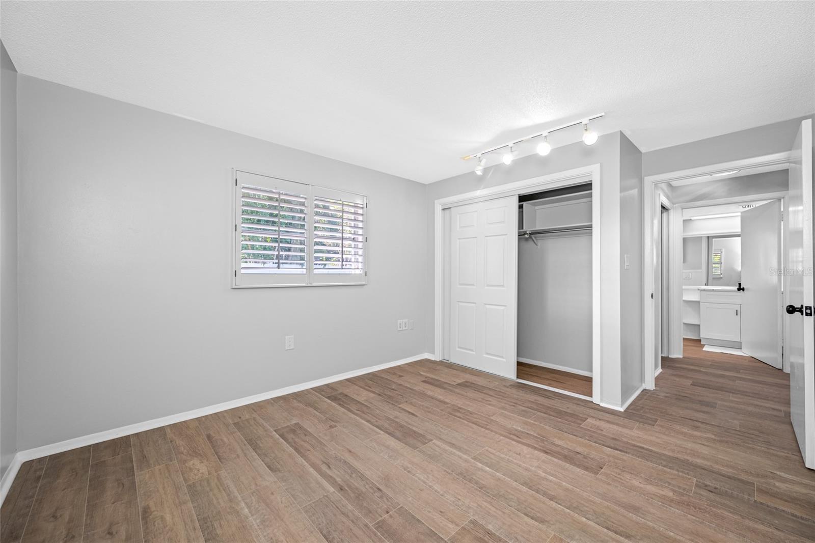 1932 ORO CT, CLEARWATER, FL — photo 54