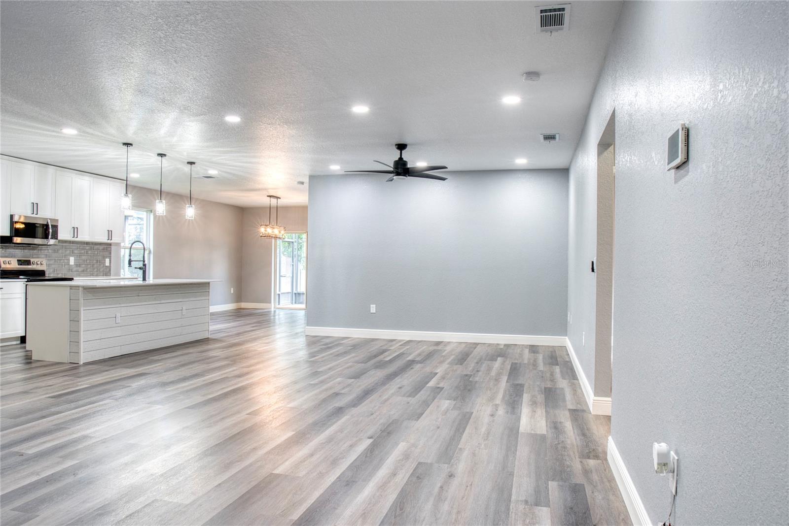 3711 JULIUS ESTATES BLVD, WINTER HAVEN, FL — photo 2