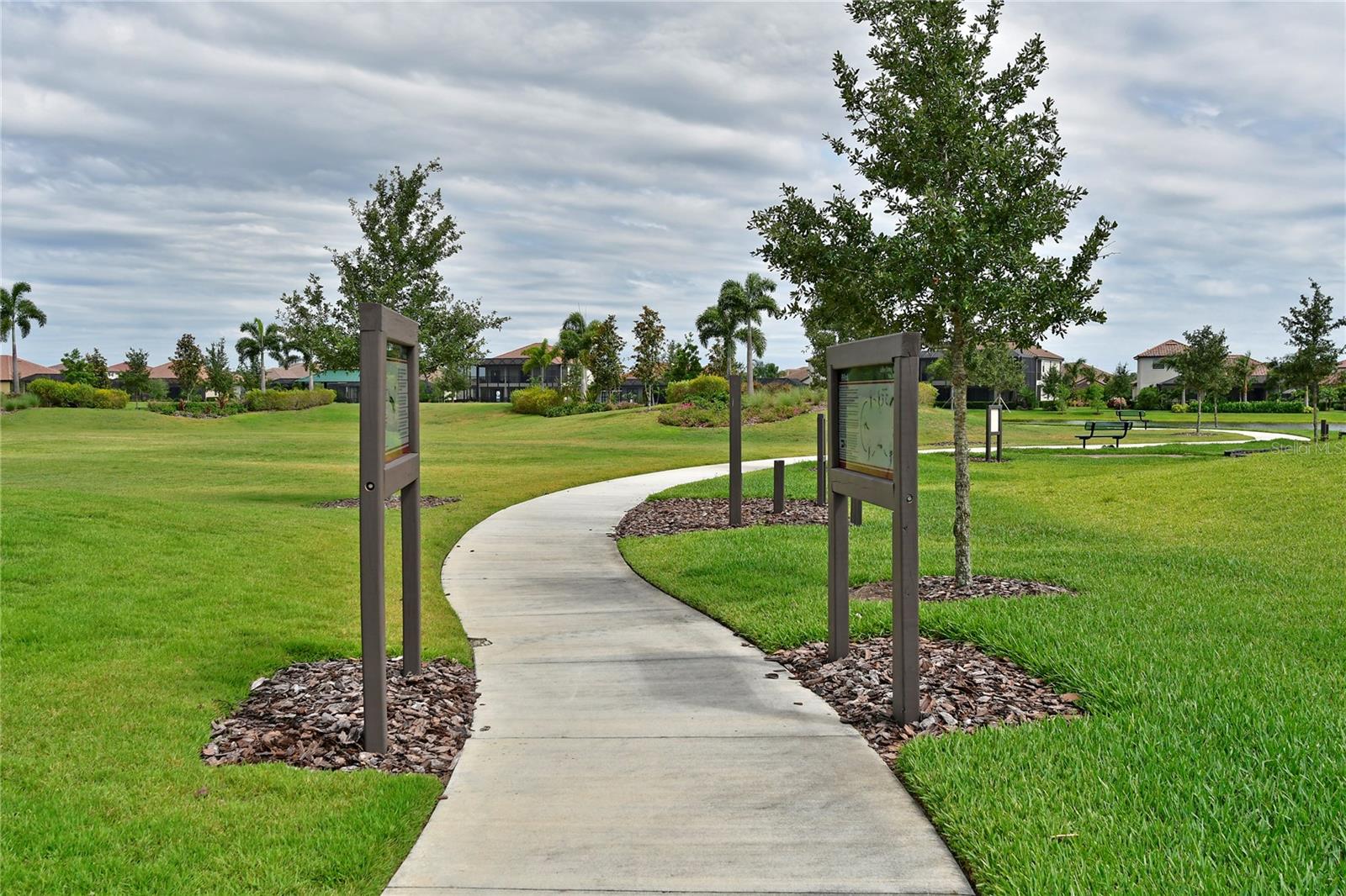 13423 RAMBLEWOOD TRL, BRADENTON, FL — photo 27