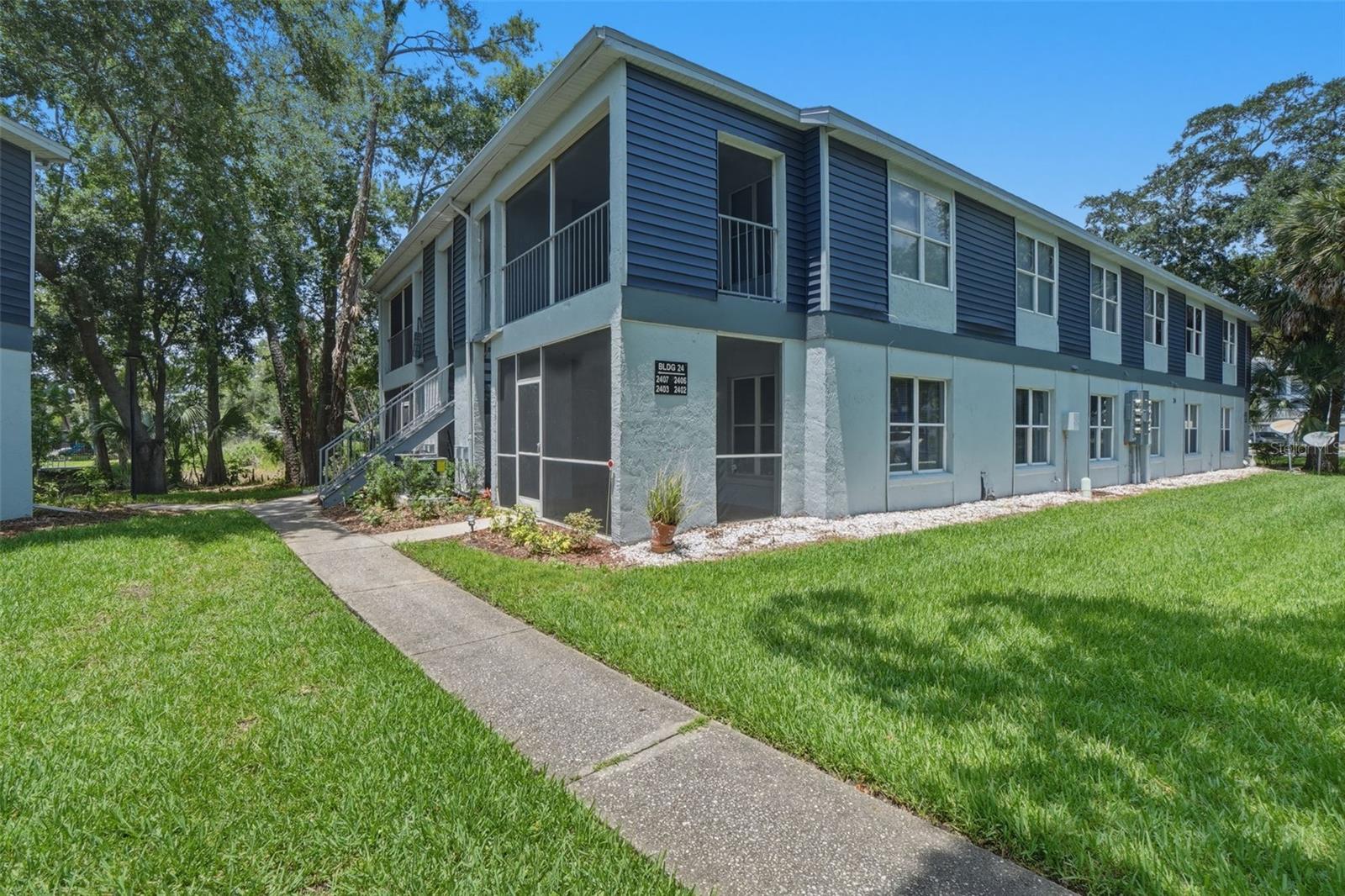 2402 NORTHLAKE DR #2402, SANFORD, FL — photo 3