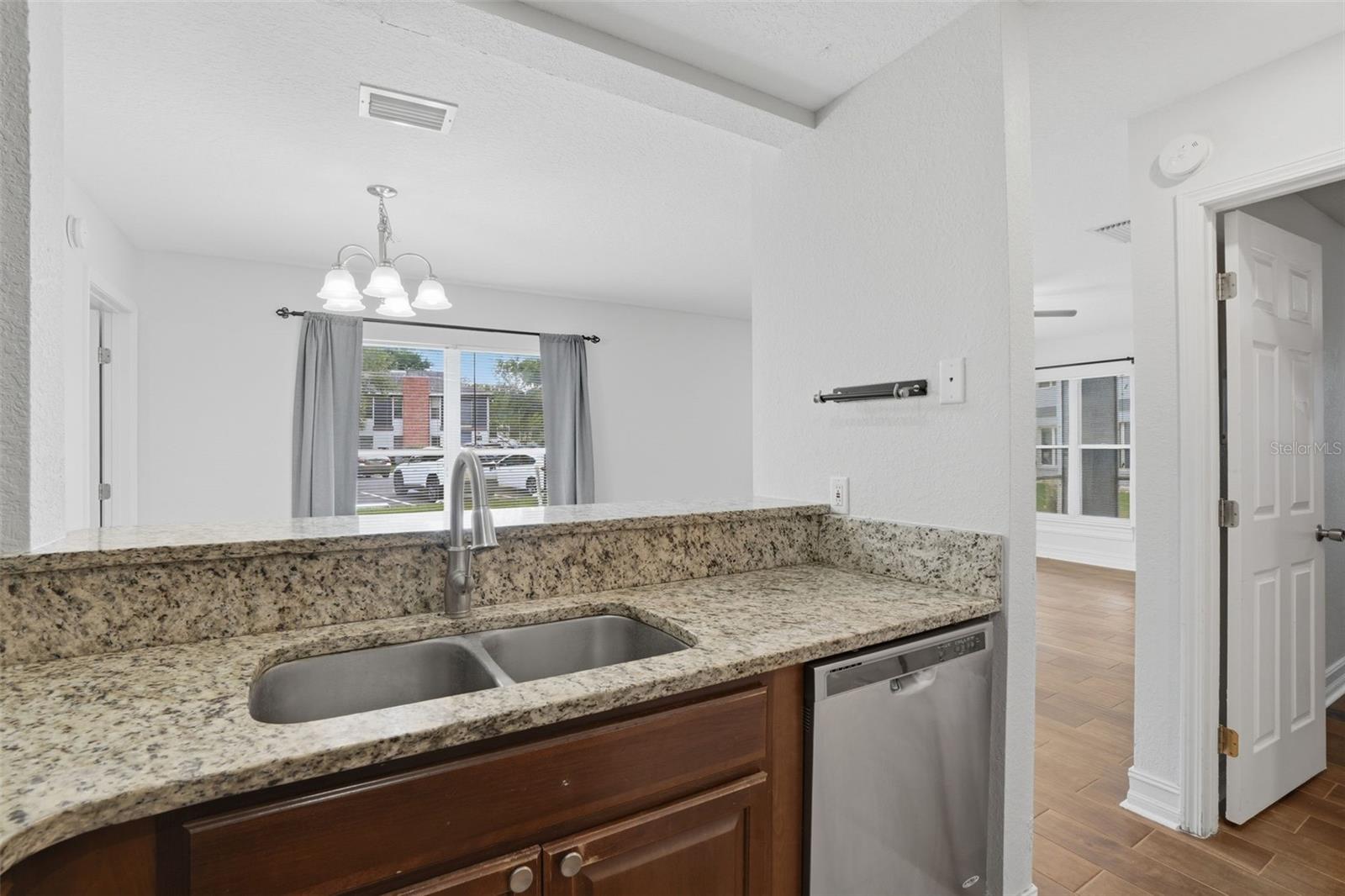 2402 NORTHLAKE DR #2402, SANFORD, FL — photo 17