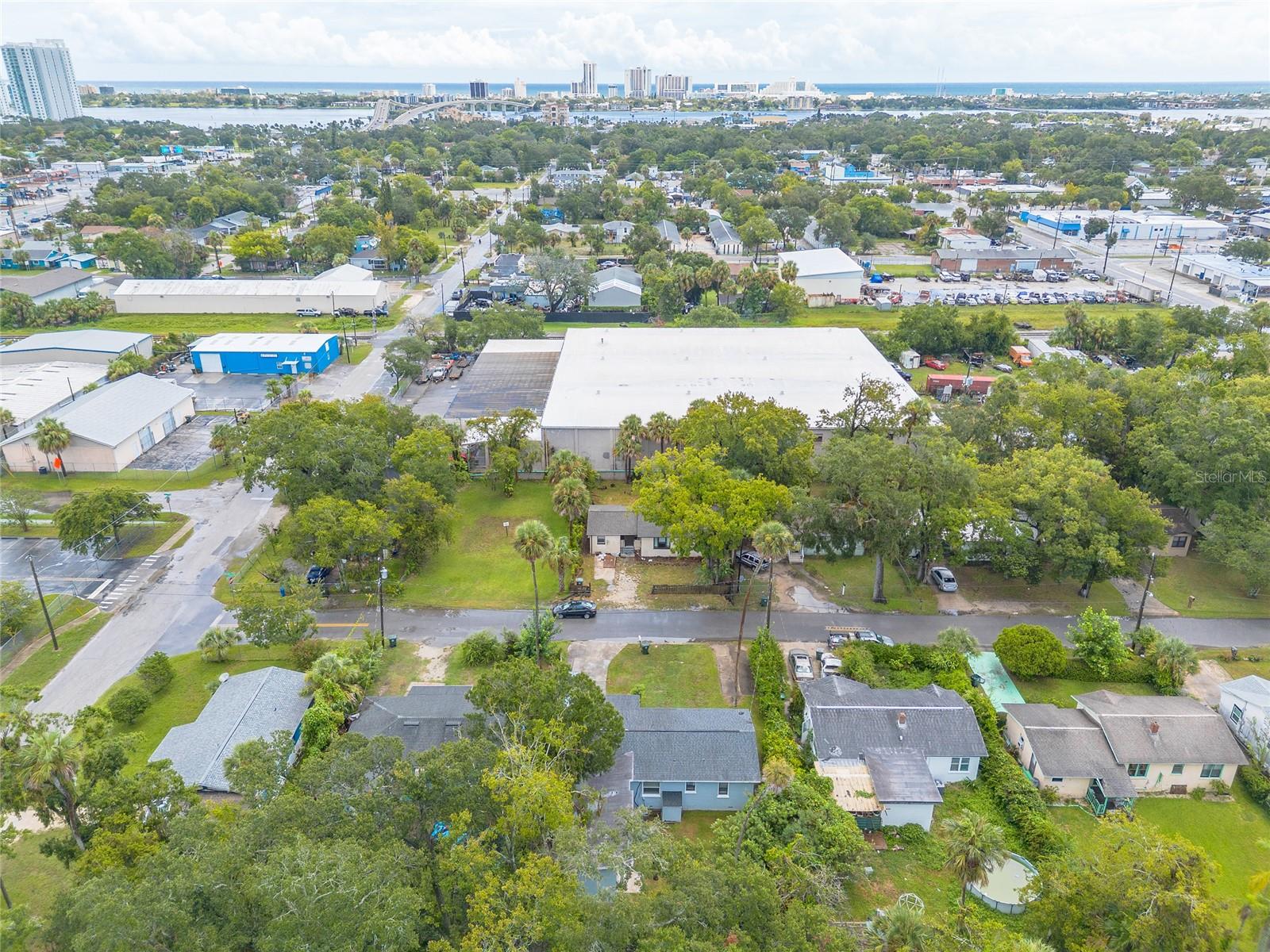 730 FLANDERS AVE, DAYTONA BEACH, FL — photo 33