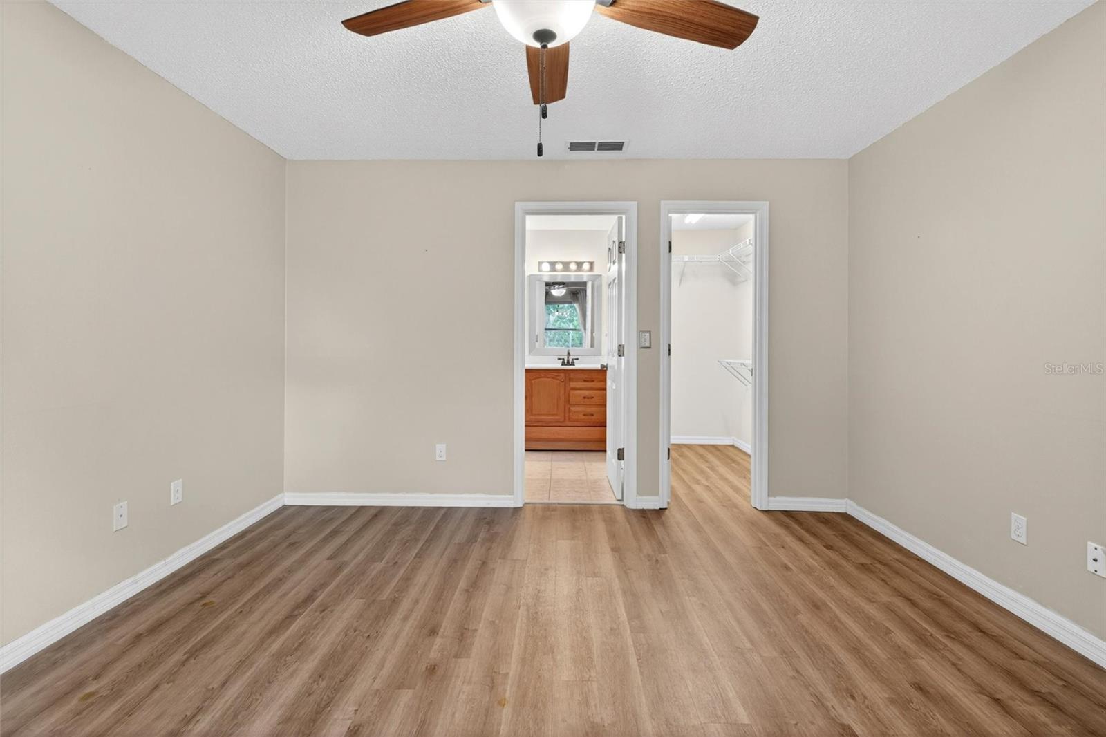 2127 KING RICHARDS CT, ORANGE CITY, FL — photo 24