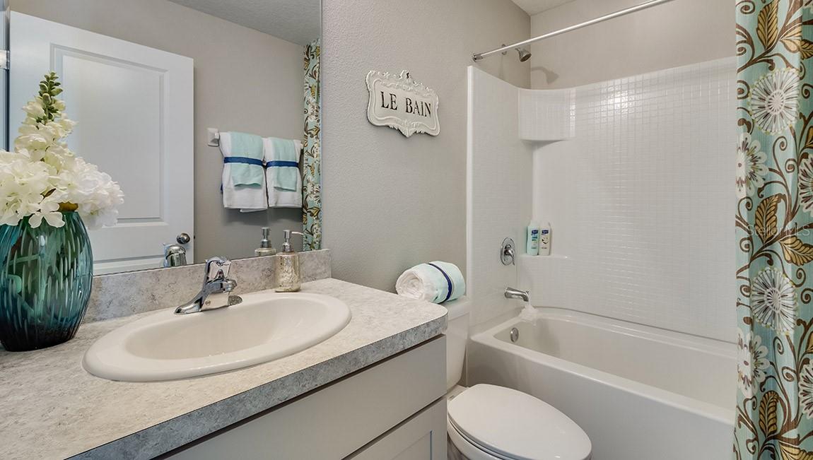 9455 BELLA MAR TRL, PARRISH, FL — photo 17