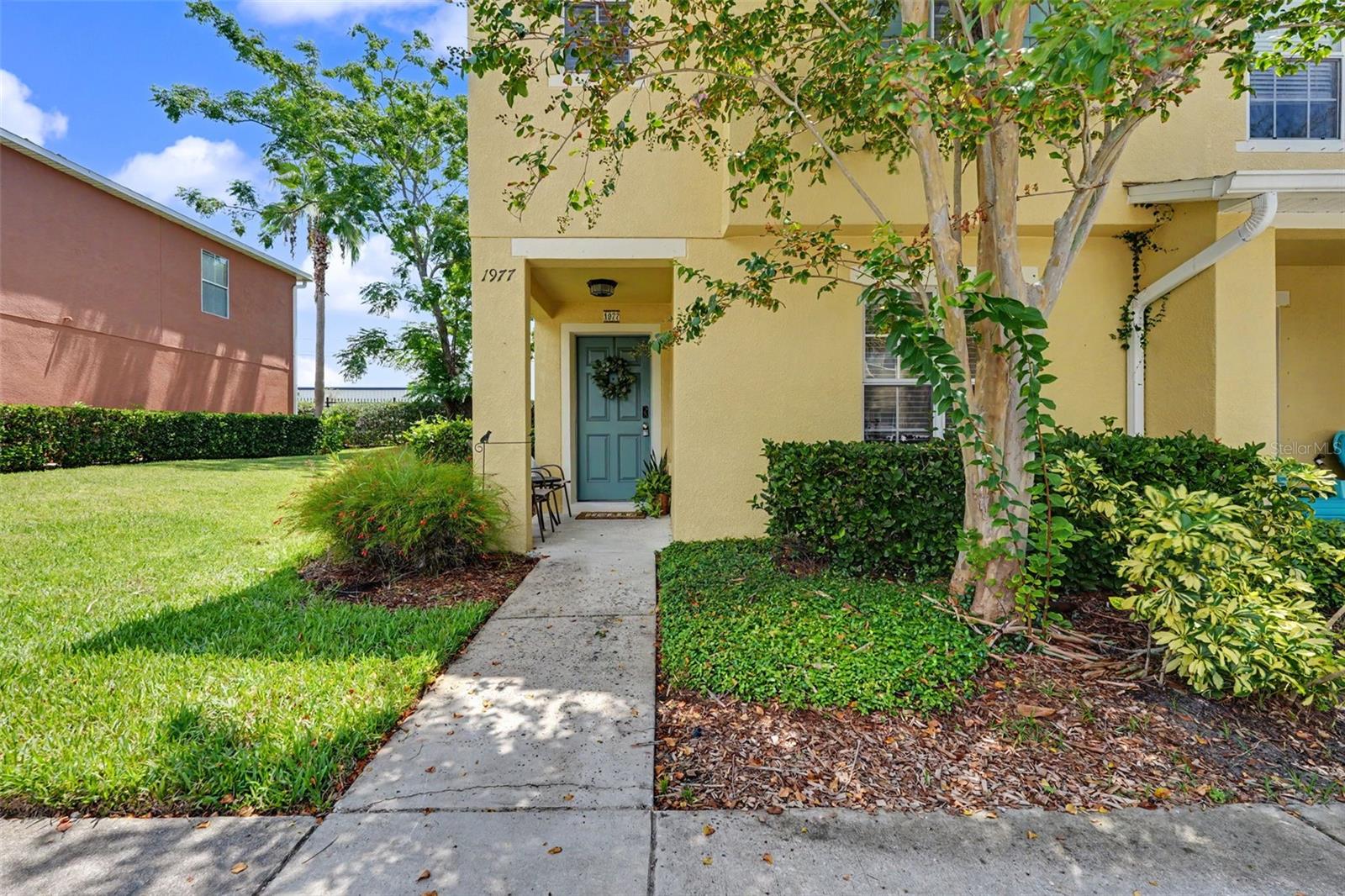 1977 SEARAY SHORE DR, CLEARWATER, FL