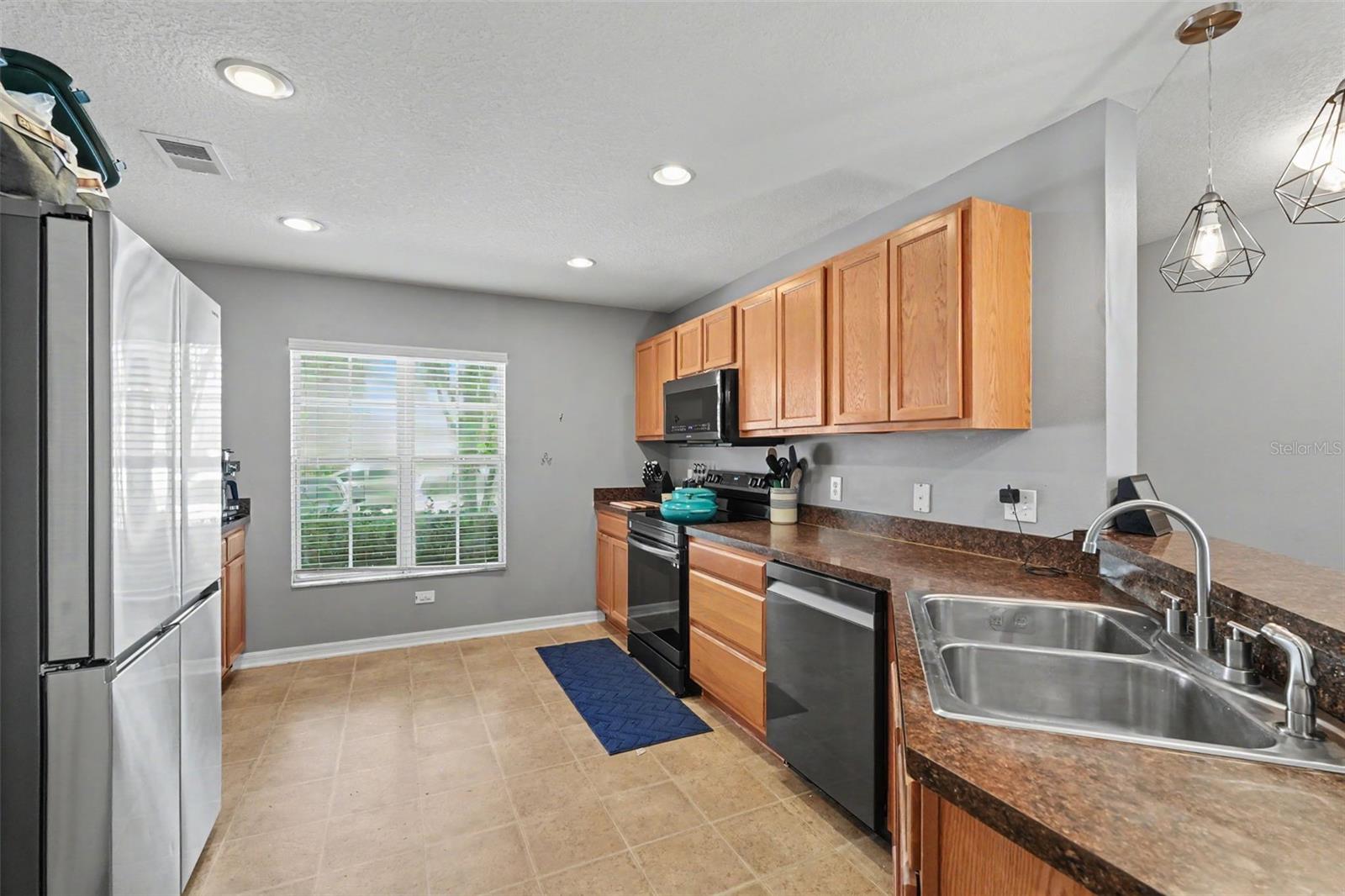 1977 SEARAY SHORE DR, CLEARWATER, FL — photo 6