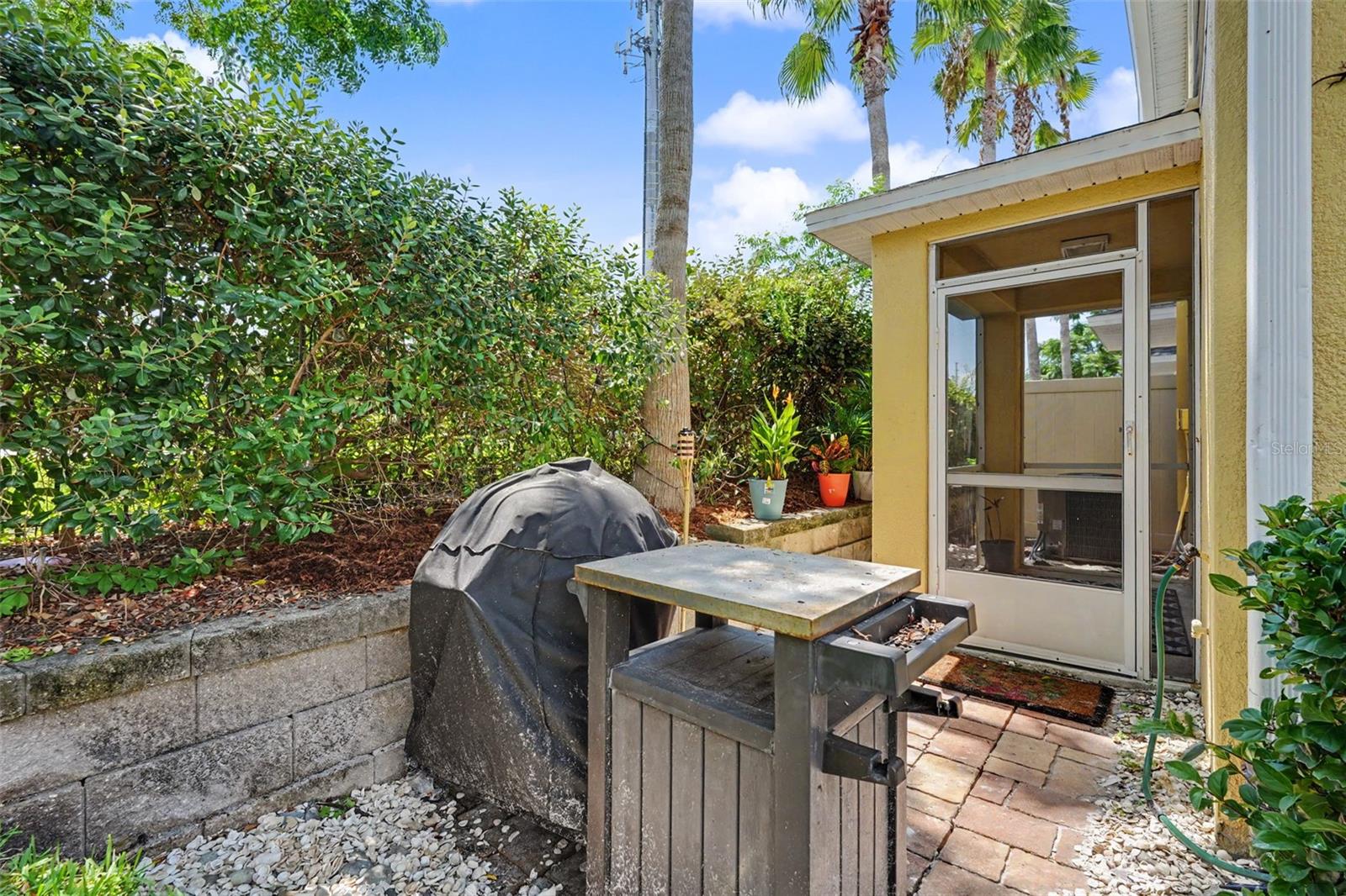 1977 SEARAY SHORE DR, CLEARWATER, FL — photo 19