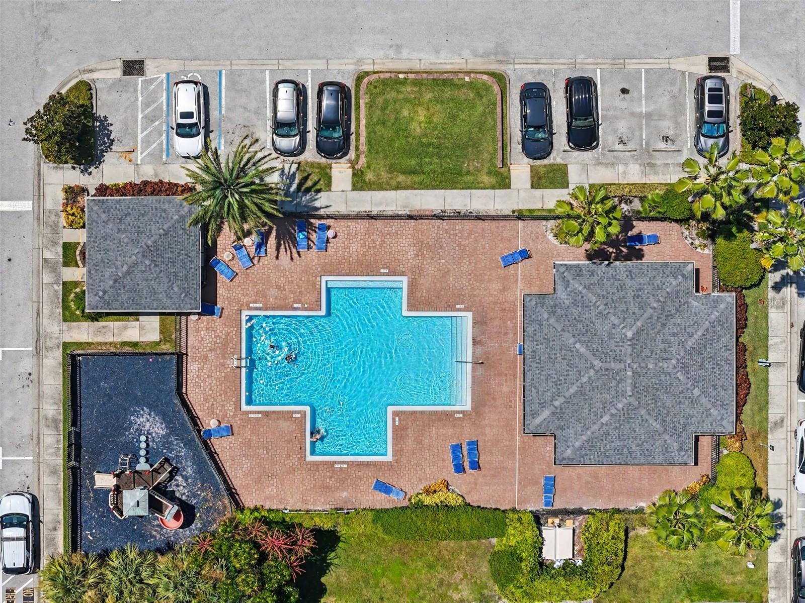 1977 SEARAY SHORE DR, CLEARWATER, FL — photo 41