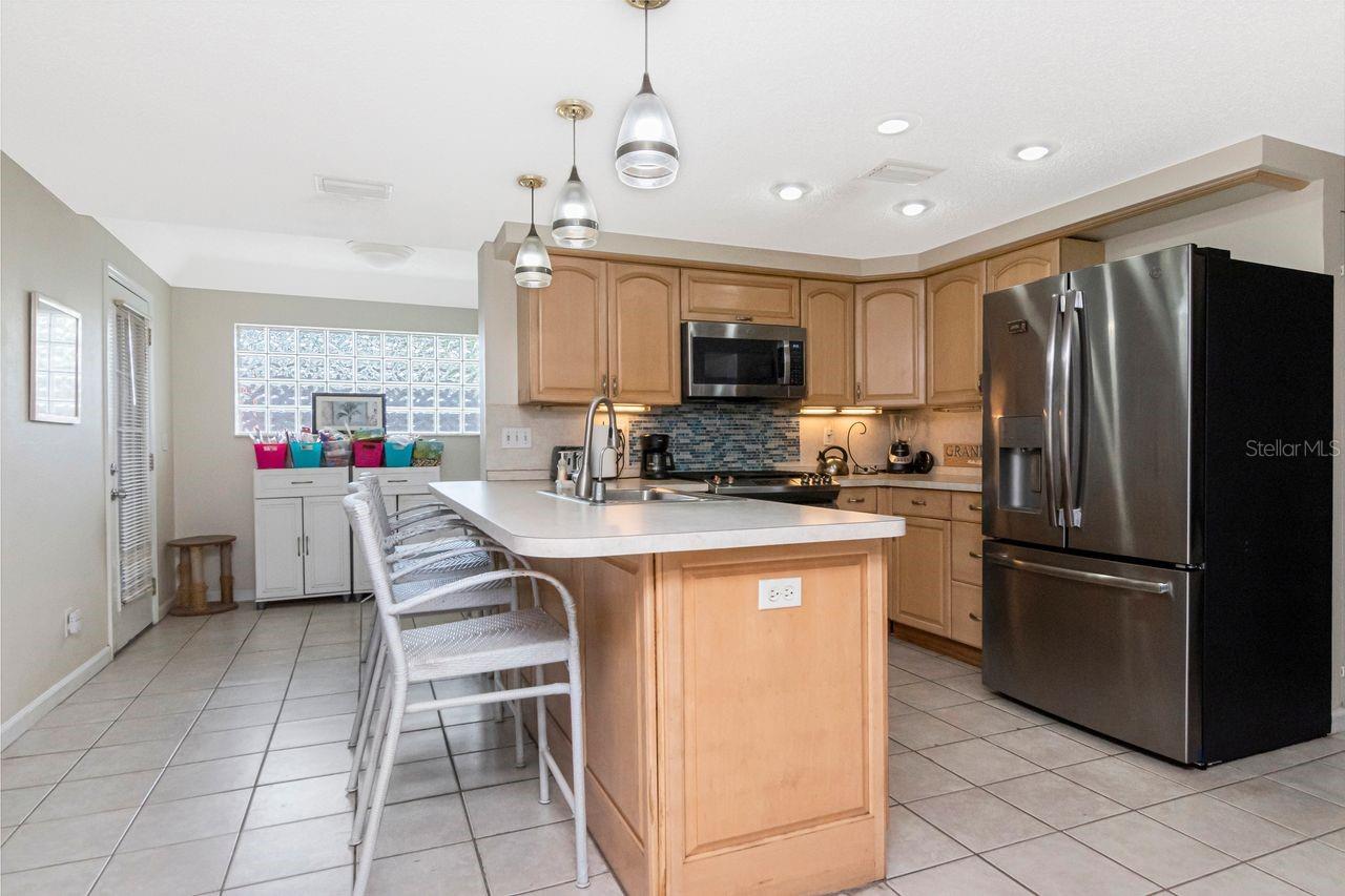 10532 67TH AVE, SEMINOLE, FL — photo 7