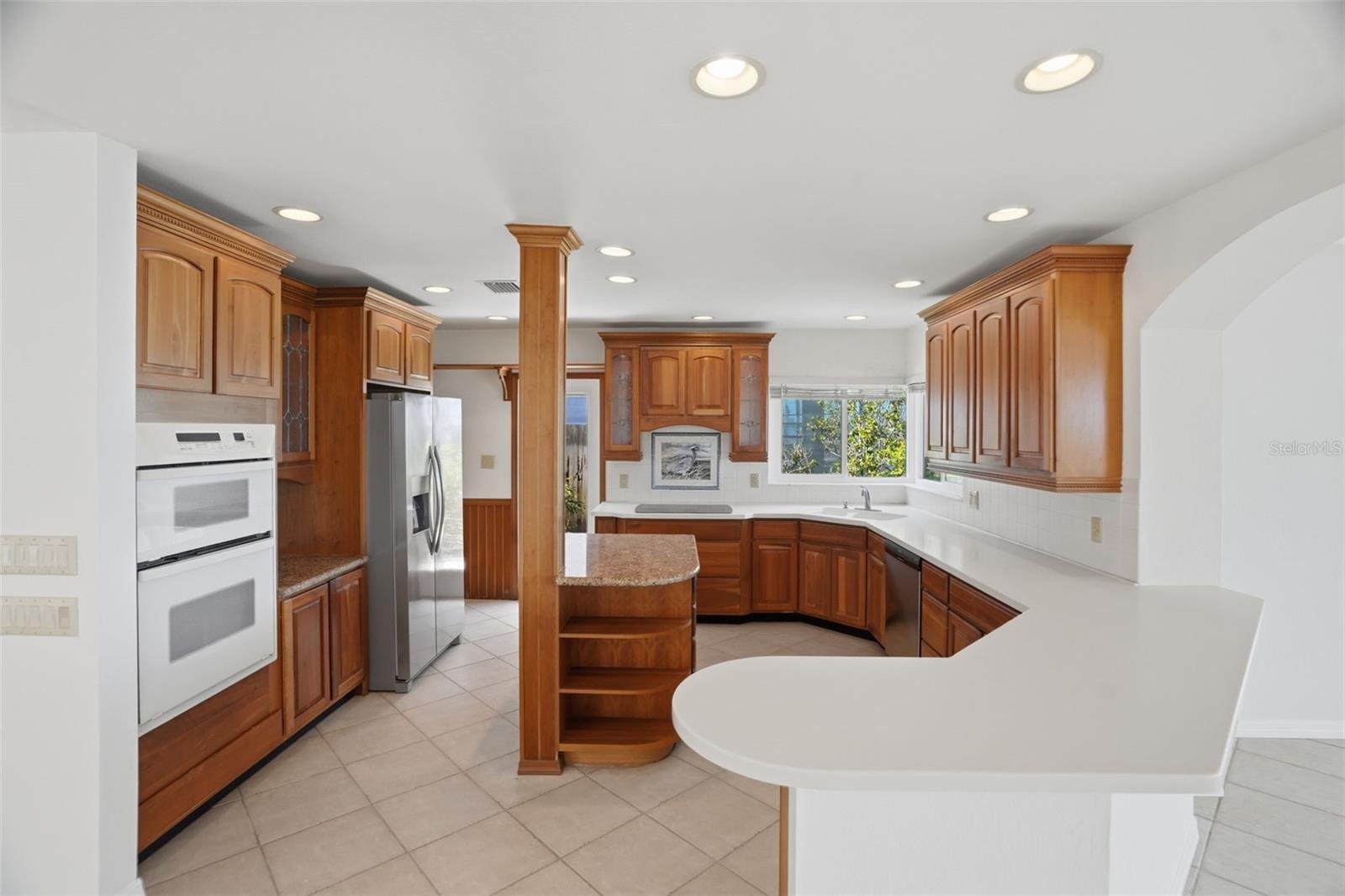 1832 VENETIAN POINT DR, CLEARWATER, FL — photo 36