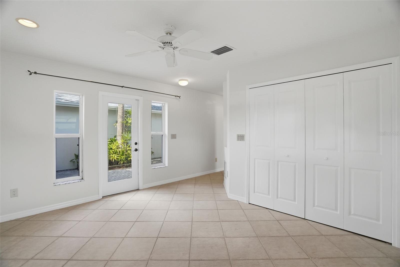 1832 VENETIAN POINT DR, CLEARWATER, FL — photo 48