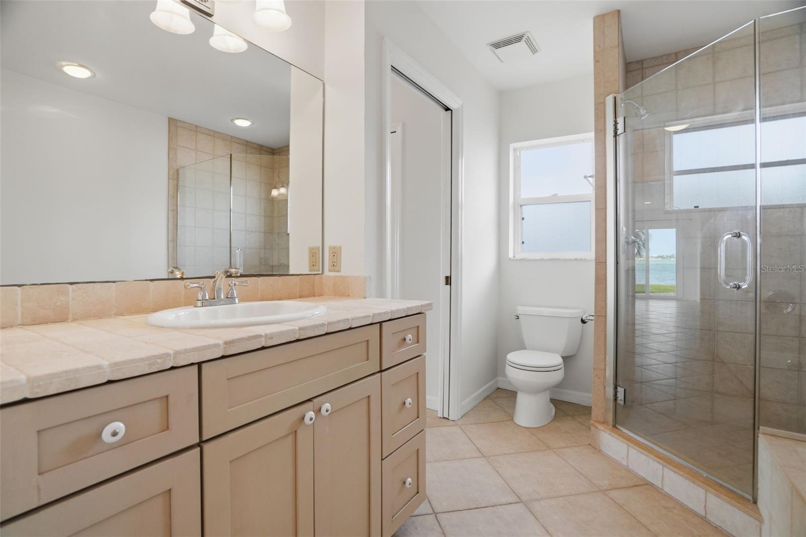 1832 VENETIAN POINT DR, CLEARWATER, FL — photo 52