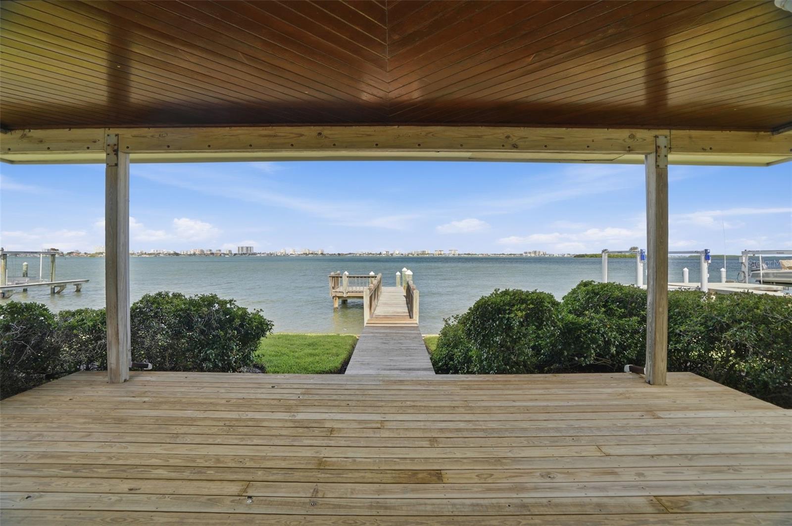 1832 VENETIAN POINT DR, CLEARWATER, FL — photo 65