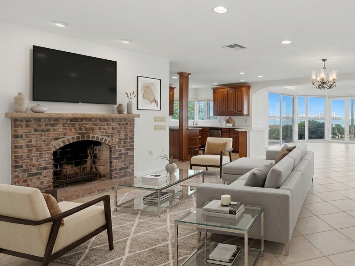 1832 VENETIAN POINT DR, CLEARWATER, FL — photo 23