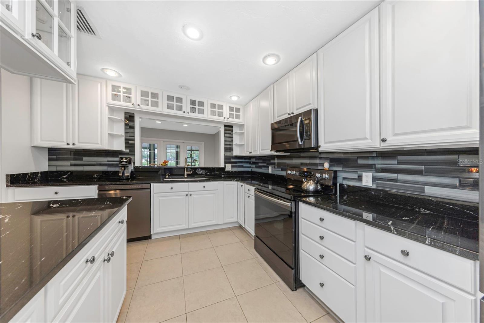 5331 SAND CRANE CT, WESLEY CHAPEL, FL — photo 17