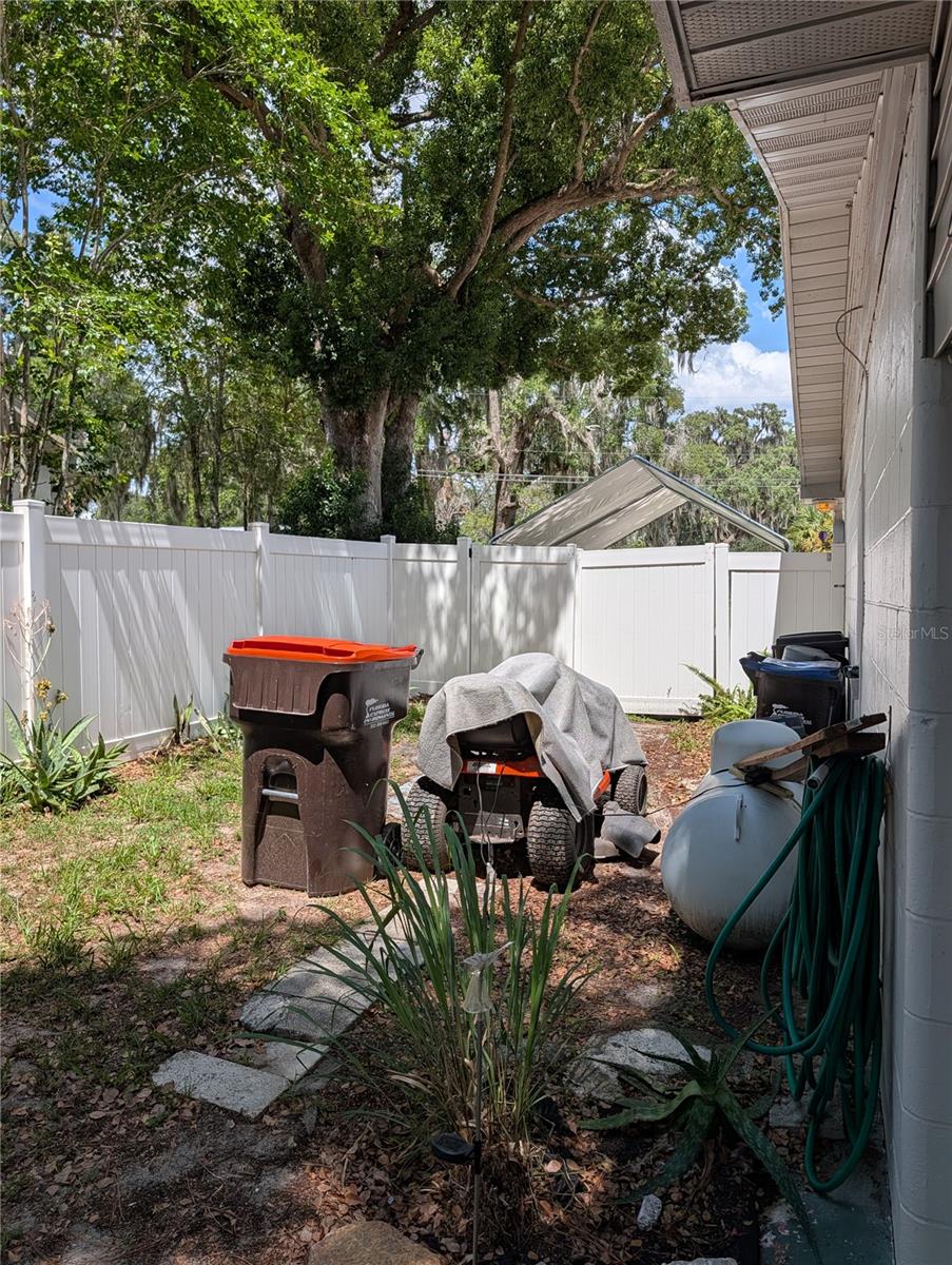 11240 SE 53RD CT, BELLEVIEW, FL — photo 56