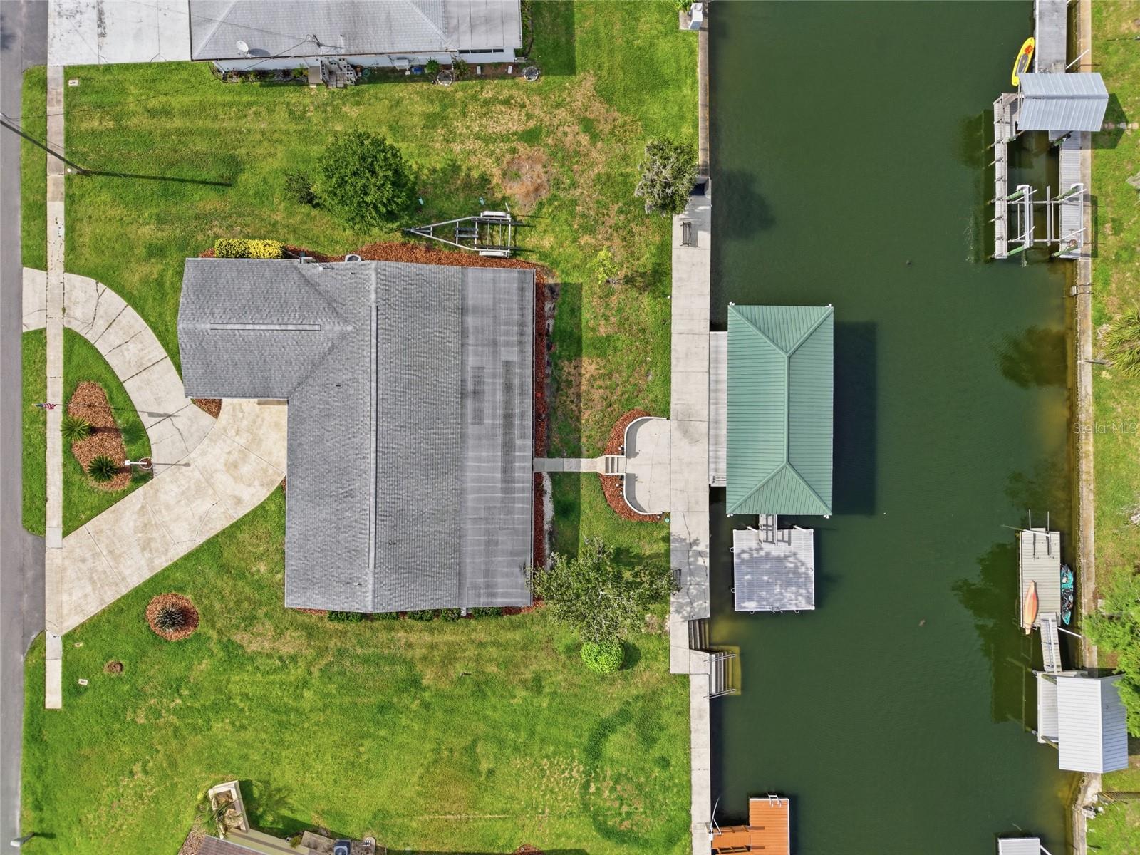 1401 SE PARADISE AVE, CRYSTAL RIVER, FL — photo 9