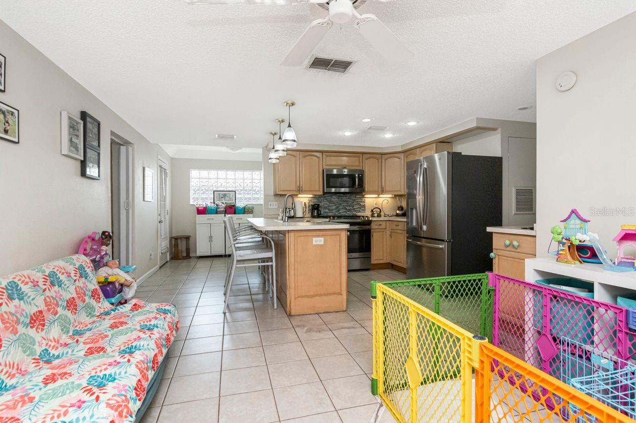 10532 67TH AVE, SEMINOLE, FL — photo 17