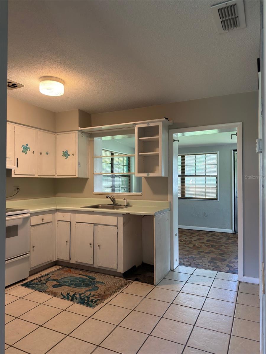 21160 SW HONEYSUCKLE ST, DUNNELLON, FL — photo 9