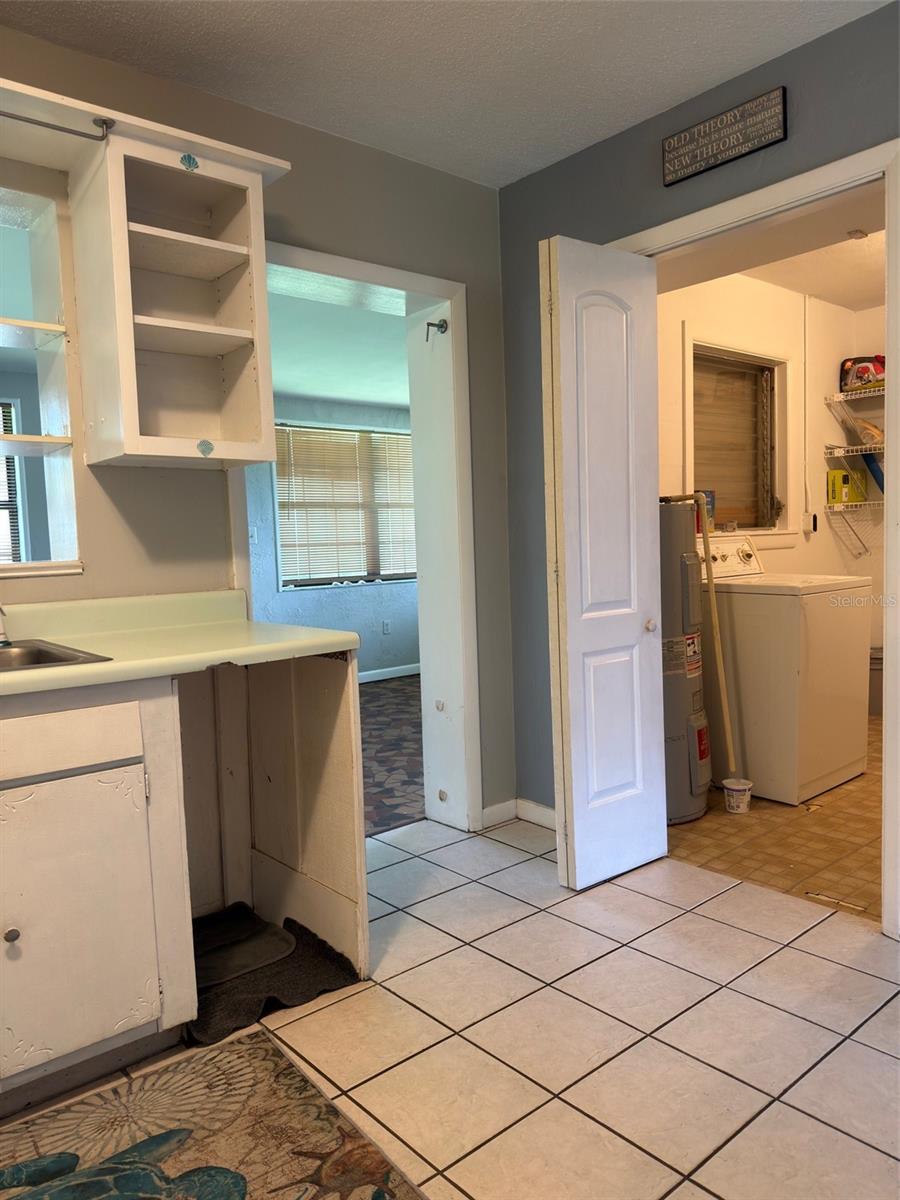 21160 SW HONEYSUCKLE ST, DUNNELLON, FL — photo 10