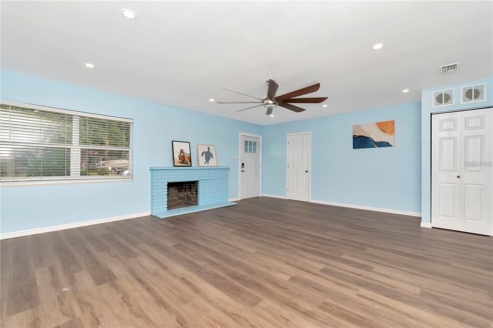 4512 26TH AVE S, TAMPA, FL — photo 3