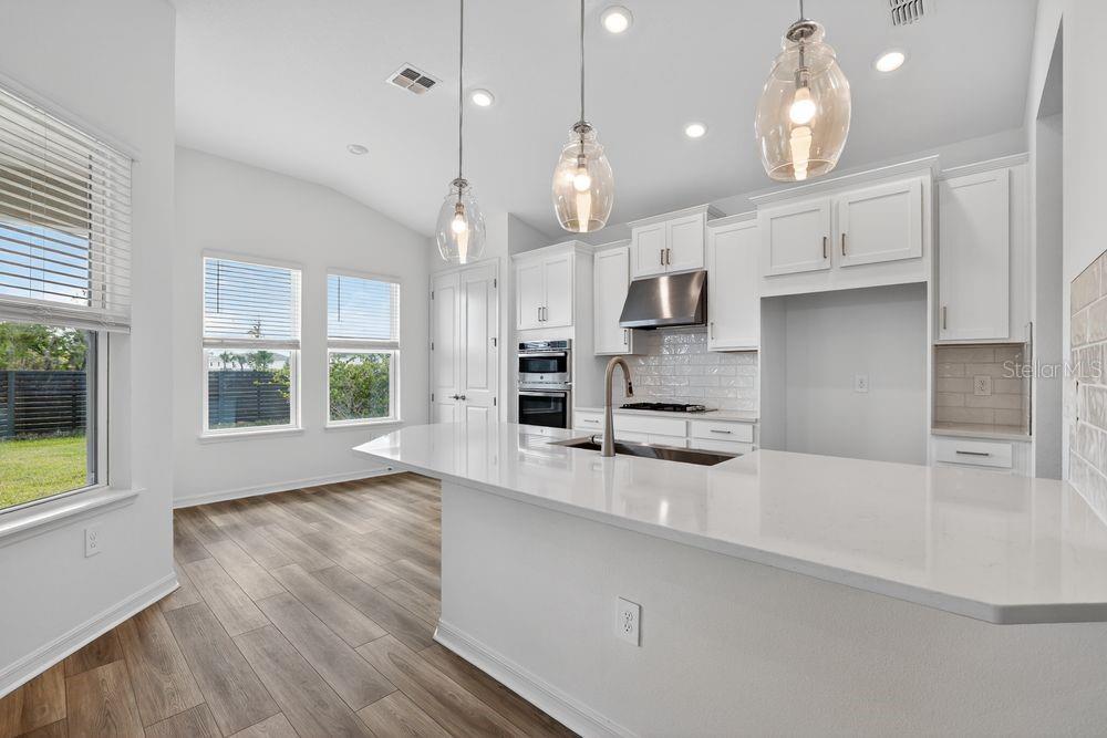 12743 DOCKYARD TRL, PALMETTO, FL — photo 2